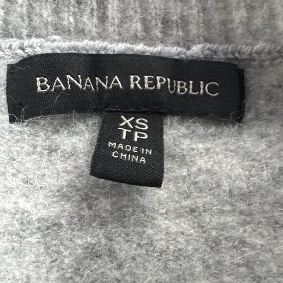 Banana Republic Sweater Women's Medium Gray Blue Striped Classic Casual Crewneck - Picture 9 of 13